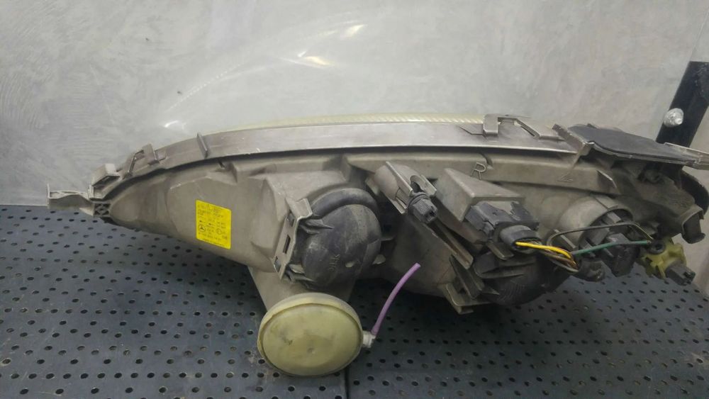 Far dreapta mercedes a class w168 facelift 0301192202 a1688201861