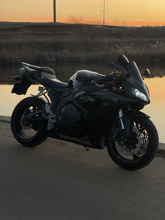 Honda CBR 1000RR Fireblade SC57