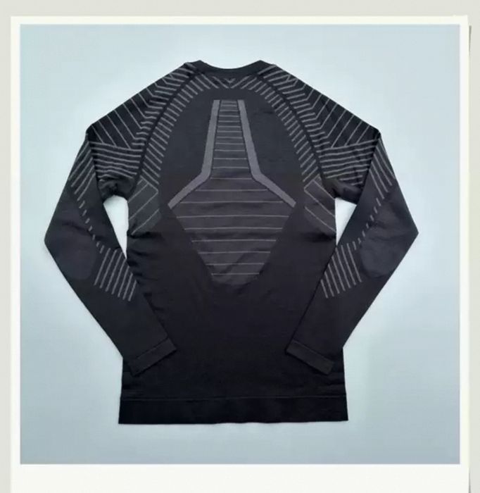 Crivit (Германия) оригинальное мужское зональное спортивное термобелье