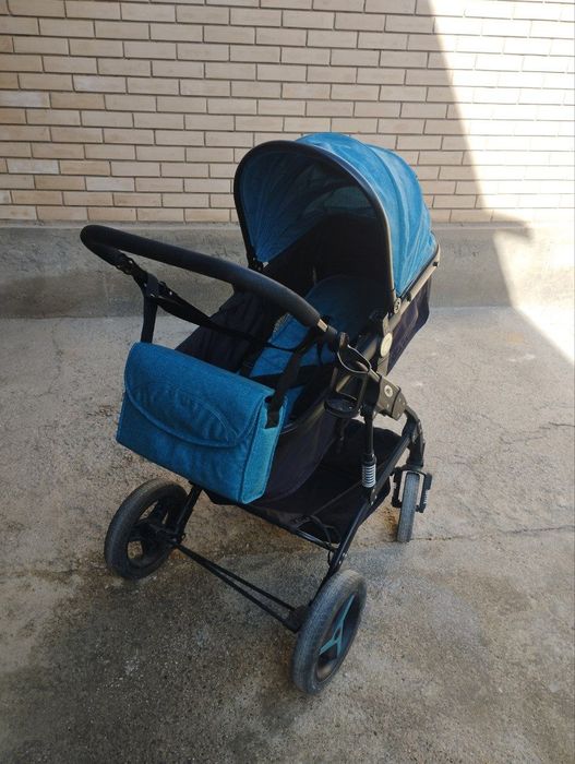 Детская коляска прочная