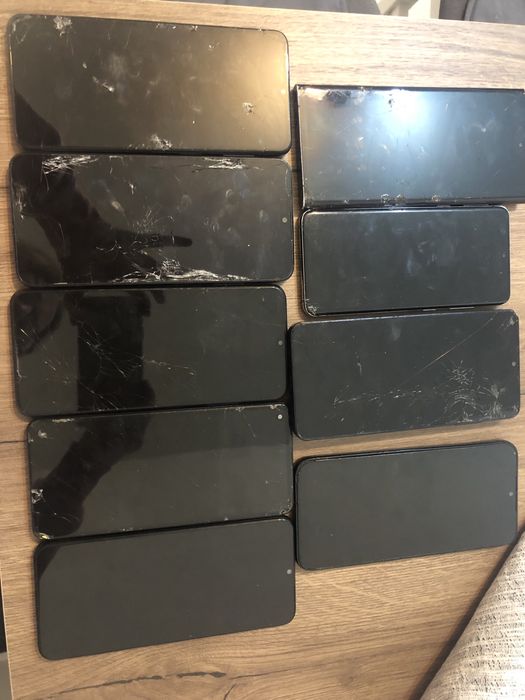 Lot telefoane Samsung pt piese