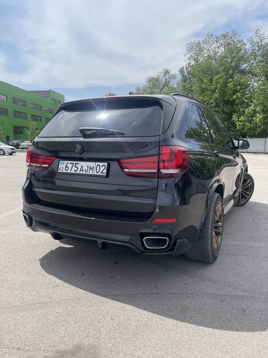 Продам bmw x5 f15