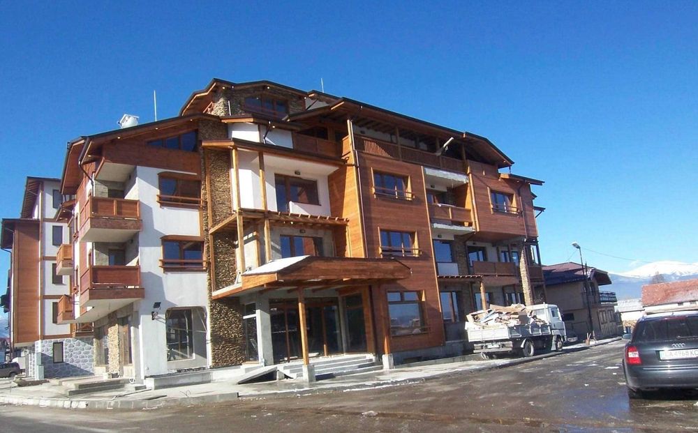 Продава се Хотел в Банско - 2200 кв.м за 237 €/кв.м - Снимка #3