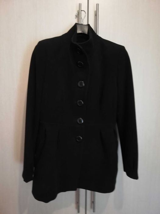 Късо топло палто