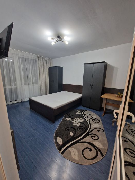 Închiriez apartament cu 1 camera
