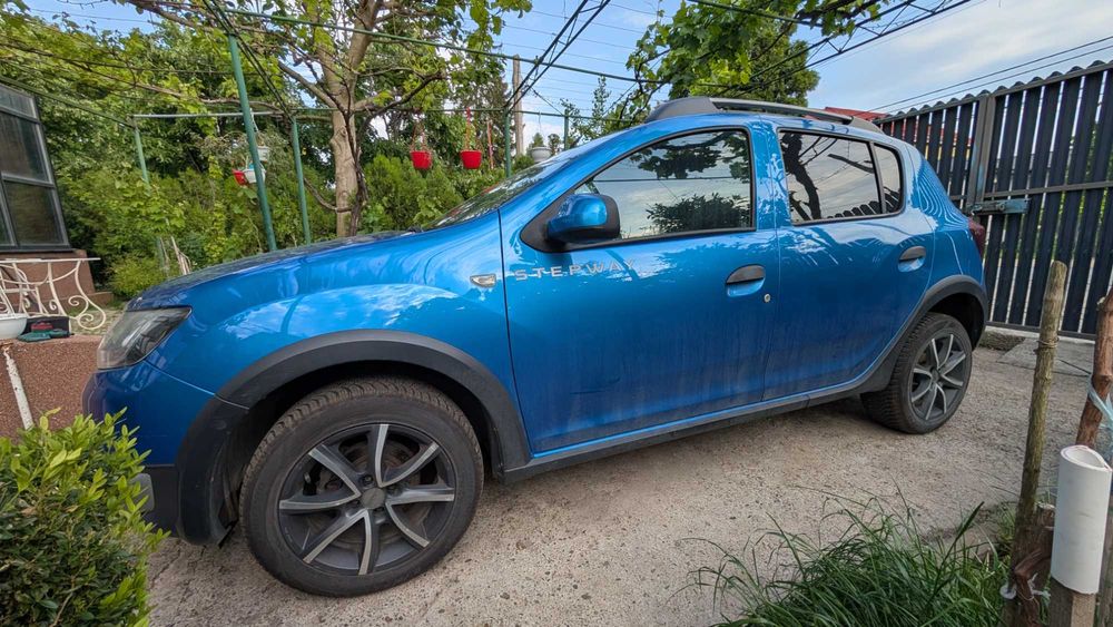 Vând Dacia Sandero Stepway 0.9 TCe (2015) | Unic Proprietar | 109.000 km Reali | Distribuție schimbată