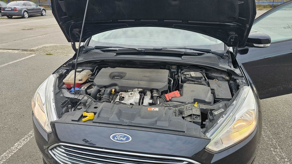 Ford Focus 1.5 Automat / AC / Navi / 120 CP