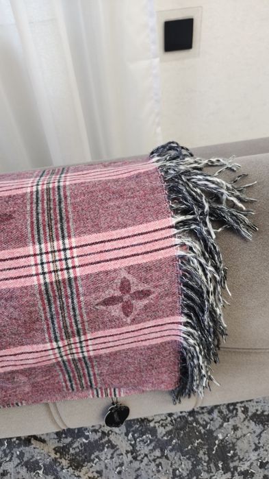 Продам платок кашемировый