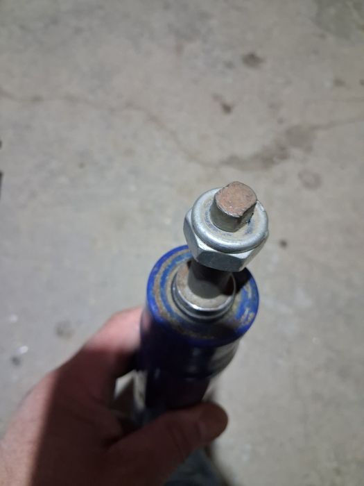 Продаю патроны для стойки