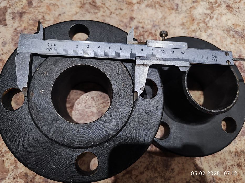 Продам флянцы диаметр на 50