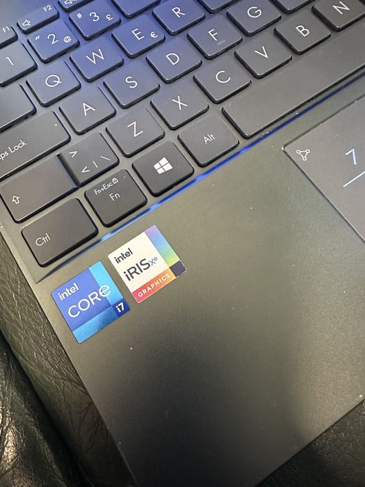 Laptop Asus ZenBook 14 UX425EA | Intel I7 Gen 11 |16GB RAM 512GB SSD