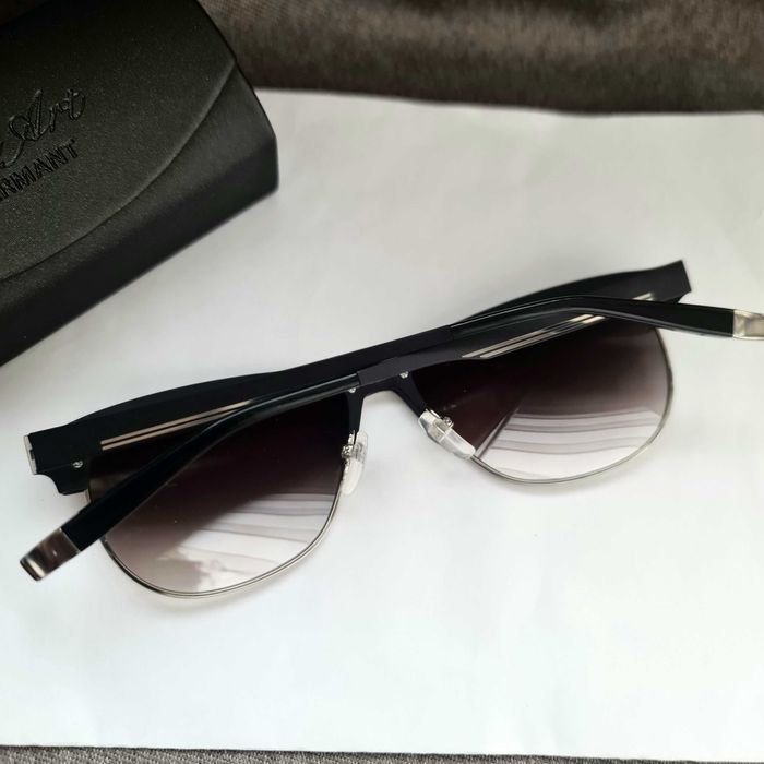 Солнцезащитные очки Charmant