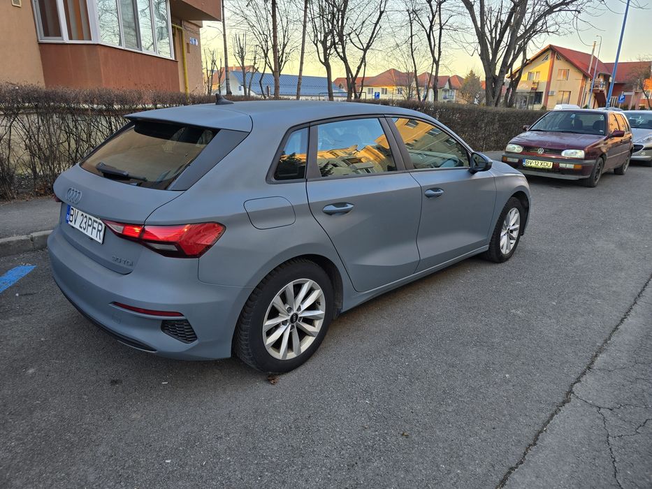 Audi A3 30 TDI 2021  Digital Cockpit Distronic  Keyless go  120.000km