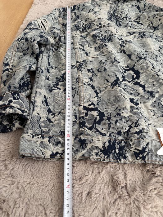 jaket denim Luis vitton