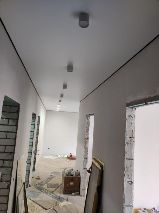 Натяжные потолки1 000