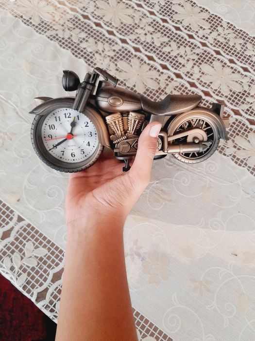 Soatli suviner yangi karobkasi bilan