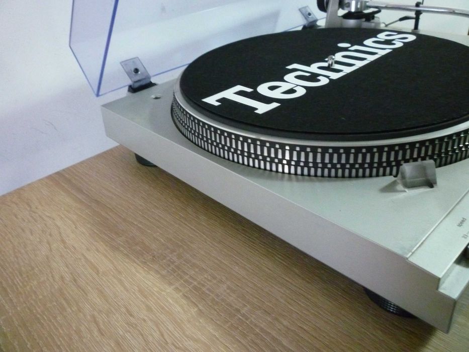 NOU !  pick-up  technics