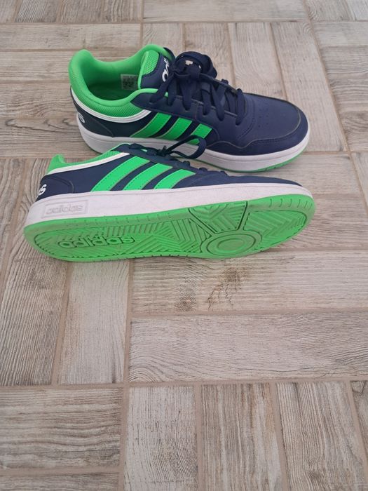 Маратонки 37 номер