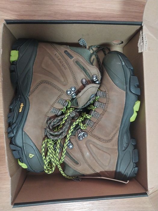 Горные ботинки gore-tex