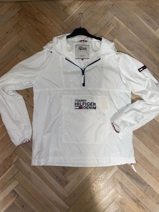 Tommy Jeans (модел TJM Pop Over Anorak)