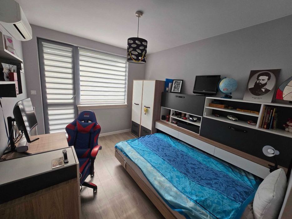 Тристаен апартамент