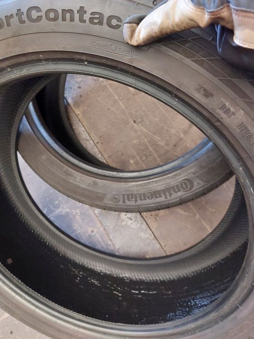 2 anvelope 235/45 R20 Continental
