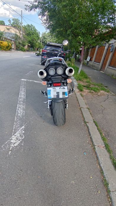 Motocicleta Suzuki GSR 600 - CarVertical