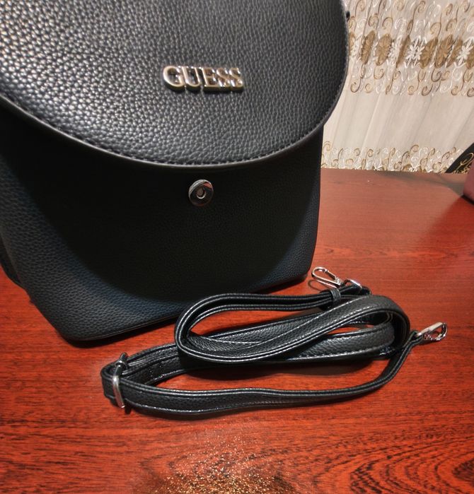 Geanta dama imitație Guess neagra