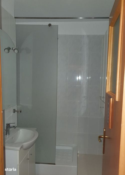 Apartament 3  Camere 3' Metrou Obor | Sos Colentina | Decomandat