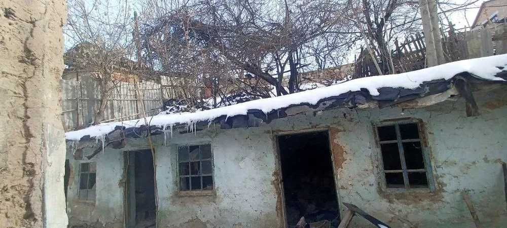 Yer uchastkasi sotiladi. Turar joy qurish uchun. Продается участок.