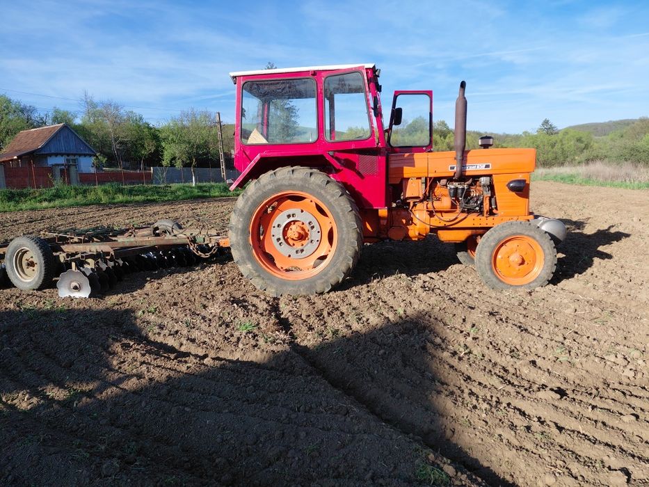 Tractor u 650 m stare bunâ