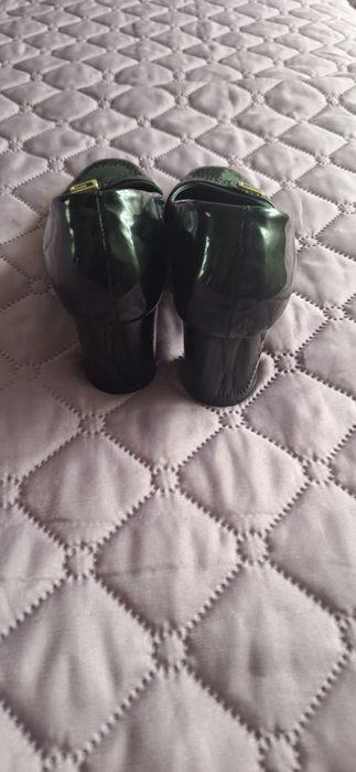 Обувки от естествена кожа Balis