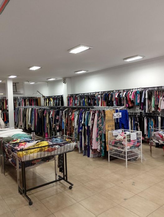 Продава се Магазин в Бургас, Славейков - 200 кв.м за 935 €/кв.м - Снимка #1