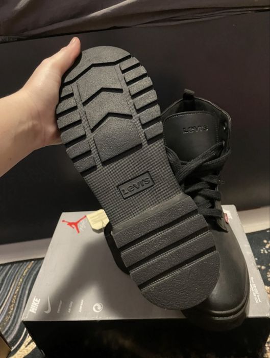 Bocanci Levi’s originali confortabili si calitativi