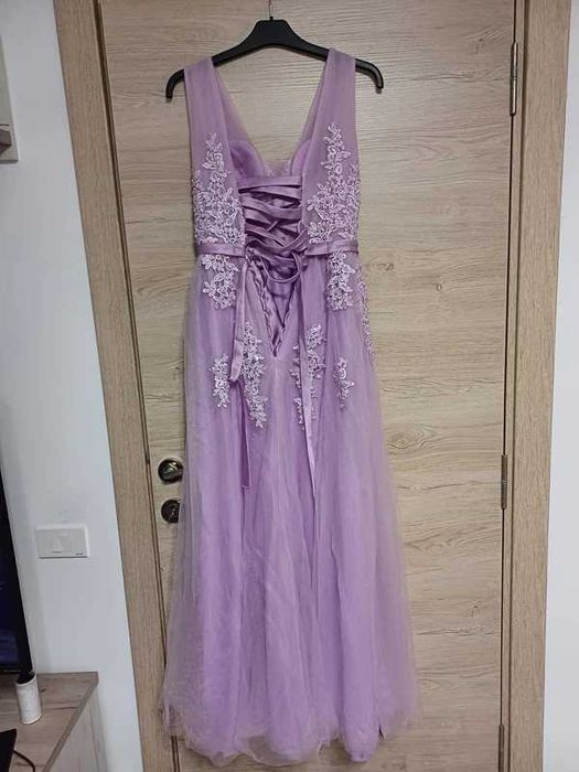 Rochie de ocazie purtata o singura data