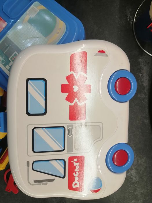 Играчки запазени