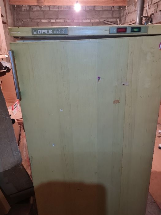 Холодильник  б/у