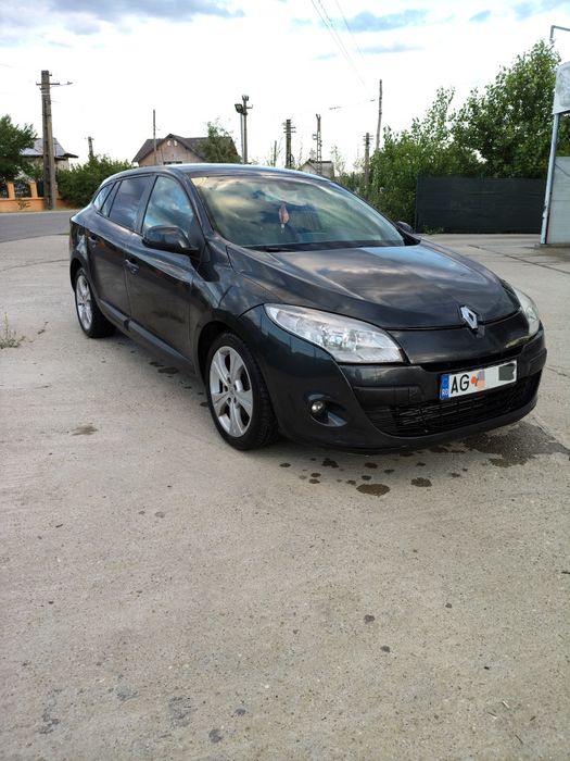 RENAULT Megane
