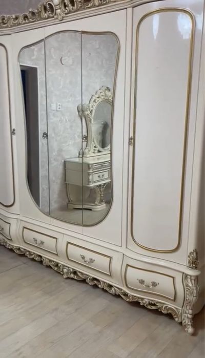 Спальня сатылады