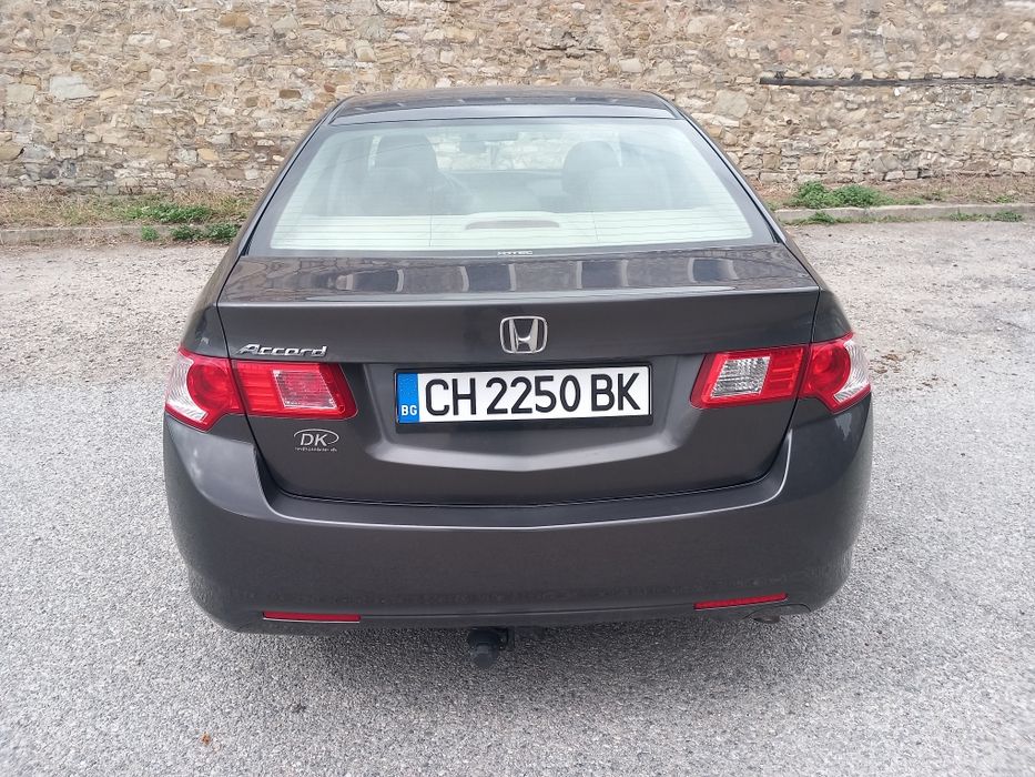 Хонда Акорд 2.2 I - DTEC
