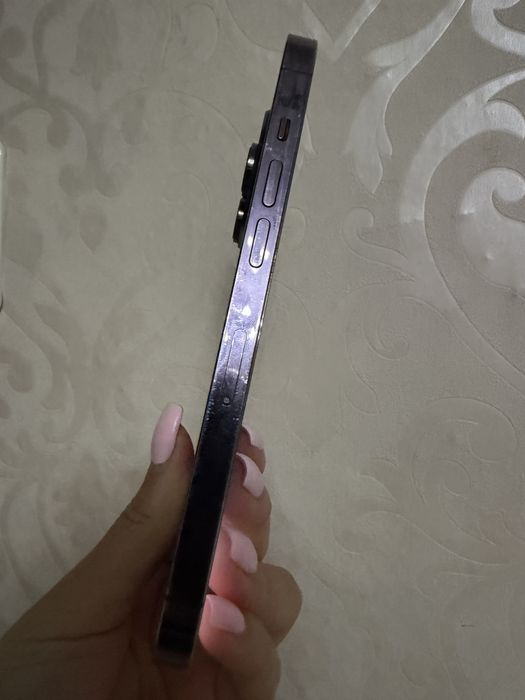 Продам Iphone 14 pro