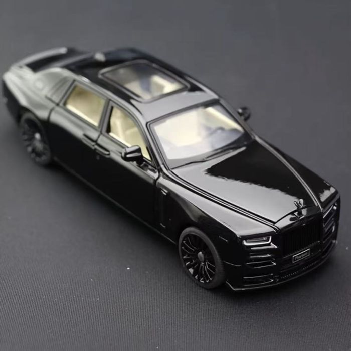 Rolls-Royce Phantom (Черный)