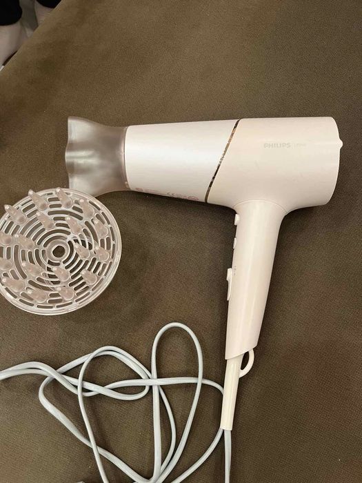 Сешоар Philips  като нов