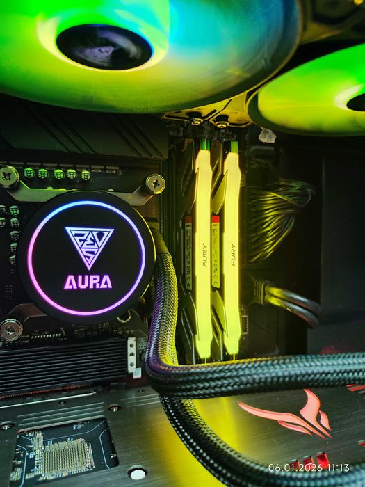 Рам памет 32GB DDR5 6000 Kingston Fury Renegade RGB 2 X 16GB Гаранция