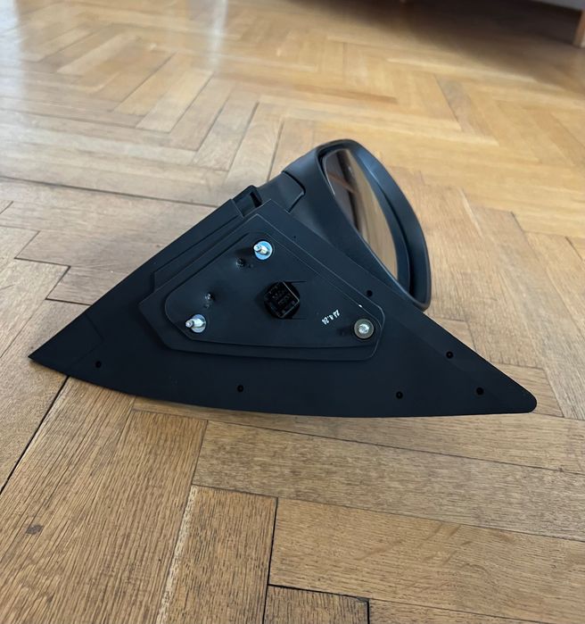 Странично ляво огледало за Хюндай И30