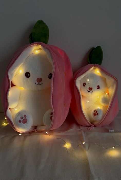 Зайчик в клубнике