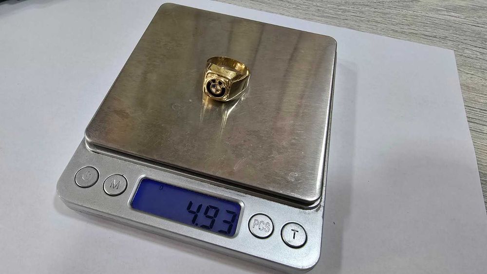 Златен мъжки пръстен 14 карата BMW