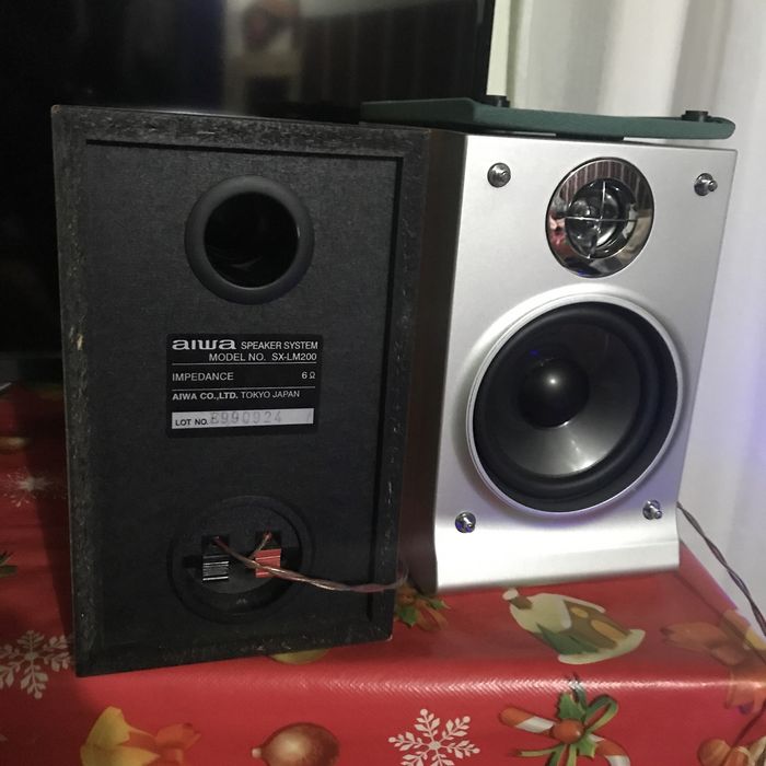 Boxe superbe aiwa