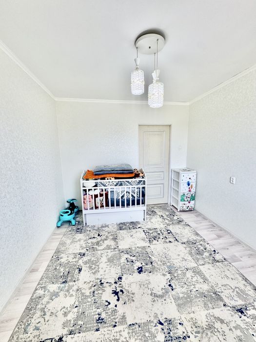 Продается 2 комн квартира на Кунаева