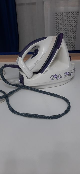 Продается   утюг